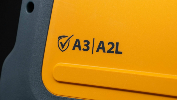 MR53 INT DSC3002 min